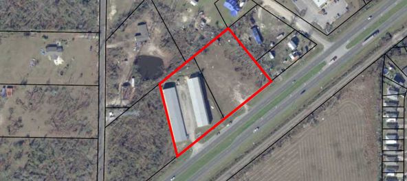 Highway 231 Warehouse: 6935 N Highway 231, Panama City, FL 32404